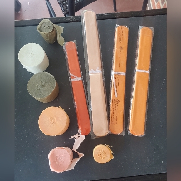 Peachy Bachelorette Wedding Bride Decor Savannah - Picture 2 of 4